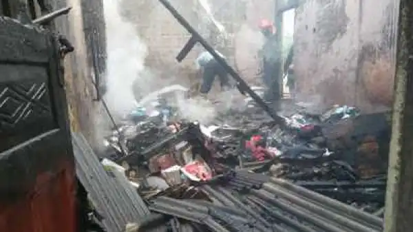 Boxing Day Tragedy; Fire Razes Another Residential Building In Akwa Ibom. Photos